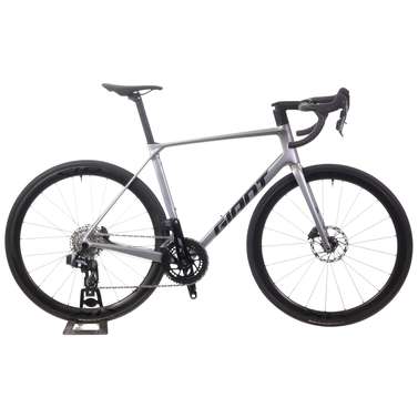 2026 Giant TCR ADV Pro 1 AXS