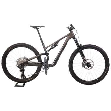 2025 Specialized Stumpjumper 15 Expert