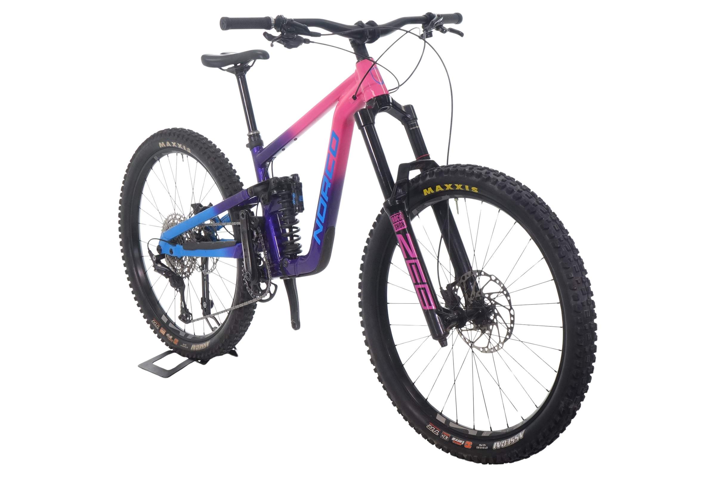 2023 Norco Shore A2 Small Rent from Sportcorp