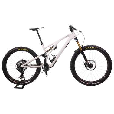 2023 Specialized Stumpjumper EVO Pro