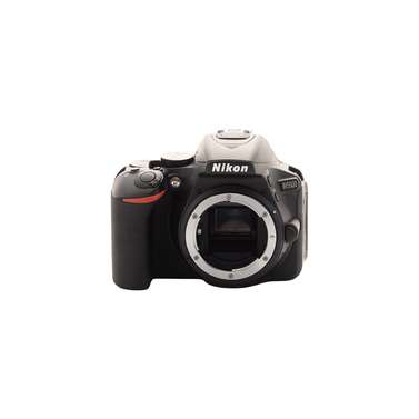 Nikon D5600