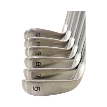 Cobra DS-Adapt Max Irons - Graphite Shaft