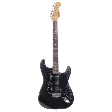 Fender Standard Stratocaster HSS