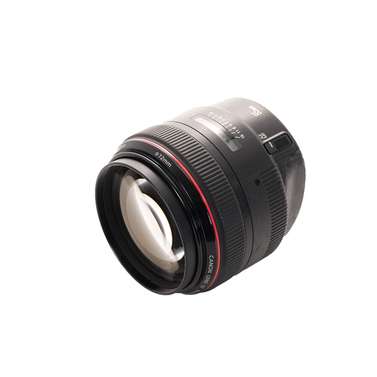 Canon EF 85mm f/1.2L II USM