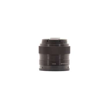Sony E 35mm f/1.8 OSS