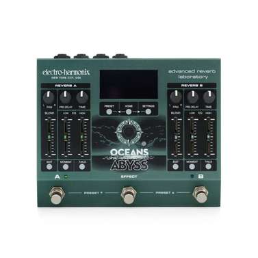Electro Harmonix Oceans Abyss Advanced Stereo Reverb Pedal
