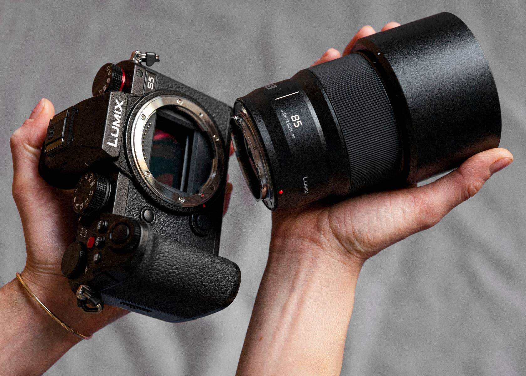 Panasonic LUMIX S 85mm f/1.8 - LUMIX S 85mm F1.8 Lens